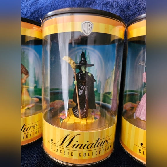 Wizard of oz mini figurines - Picture 8 of 9